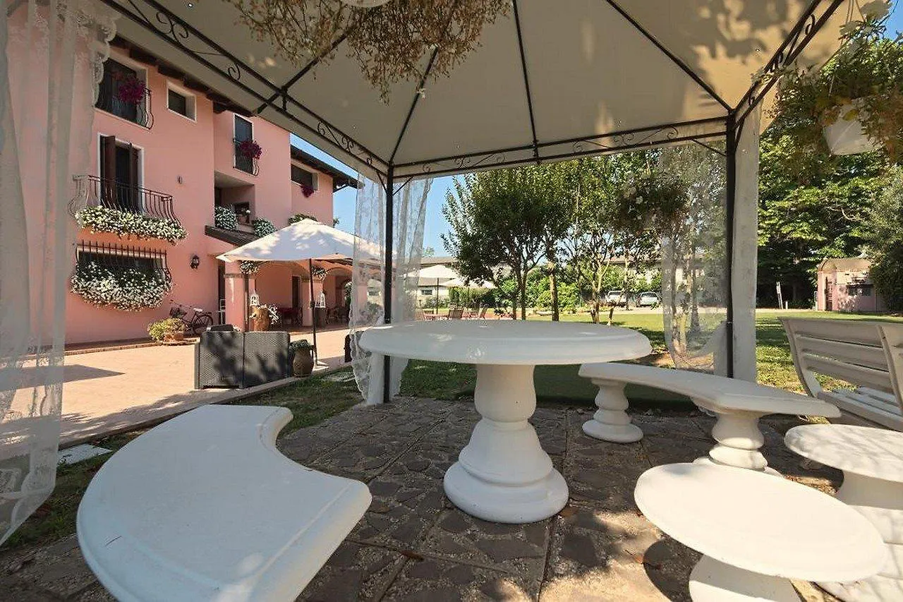 Villa Ai Tigli Venezia Guest House تيسّيرا 3*,