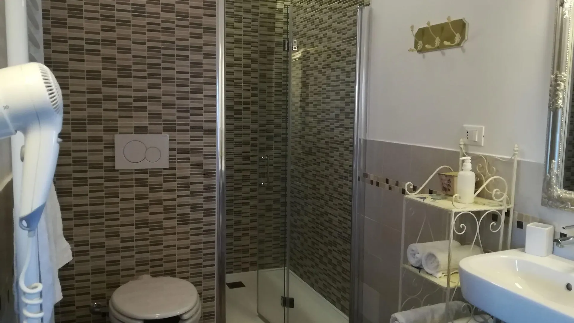 Villa Ai Tigli Venezia Guest House تيسّيرا