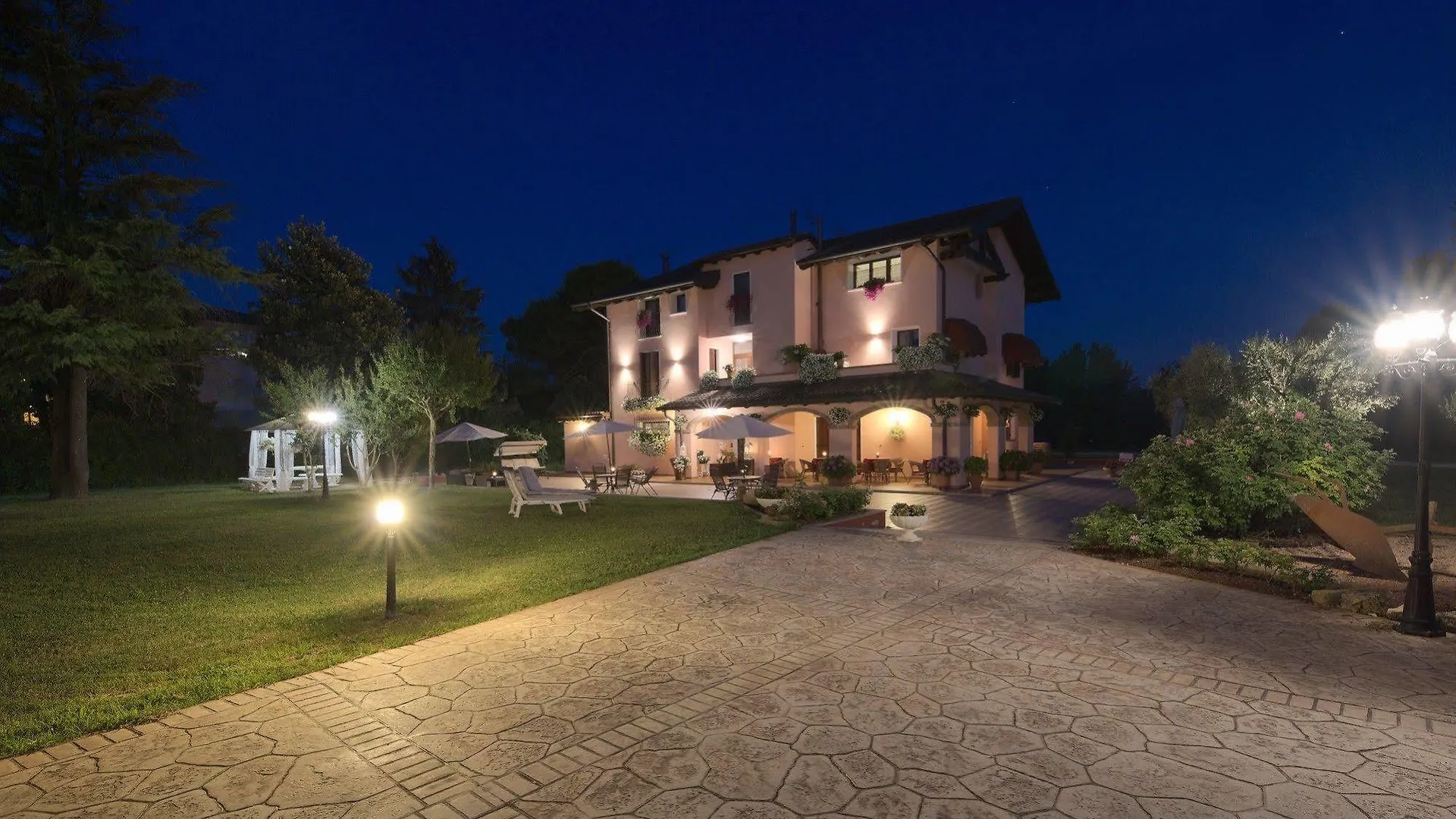 Villa Ai Tigli Venezia Guest House تيسّيرا